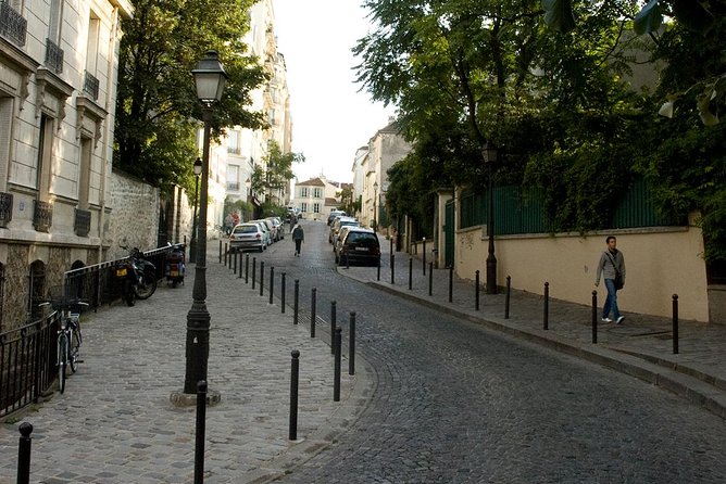 Montmartre District Walking Tour in Paris - The Honest Considerations