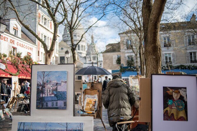 Montmartre Guided Walking Tour: Famous Artists and Cabarets - Group Size and Flexibility