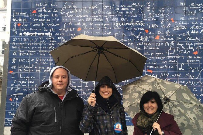 Montmartre & Sacré Coeur Private Historical 2-Hour Walking Tour in Paris - What Past Travelers Say