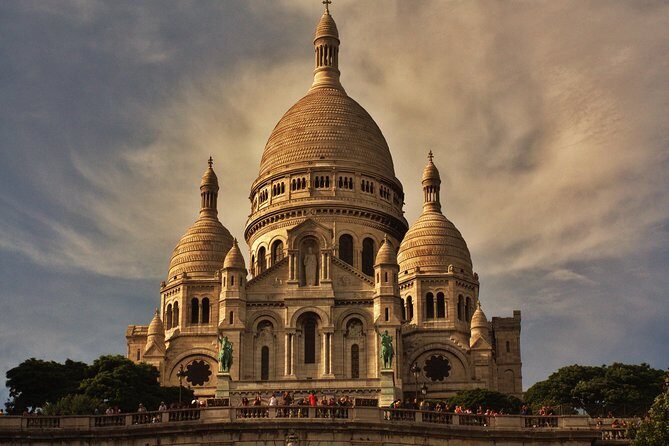 Montmartre Self-Guided Audio Tour: More Than Meets the Eye - A Deep Dive into Montmartres Hidden Charms and Highlights