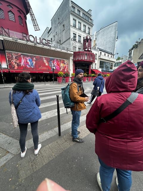 Montmartre Walking Tour: A Journey Through Art and History - Discovering Montmartre’s Hidden Charms
