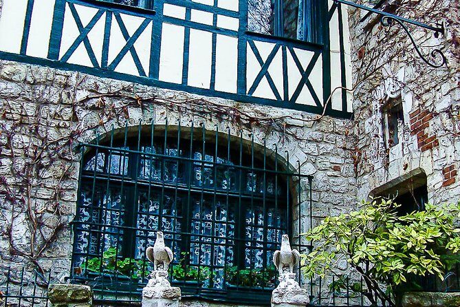 Montmartre Walking Tour with a Private Local Guide - What We Love & What to Watch Out For