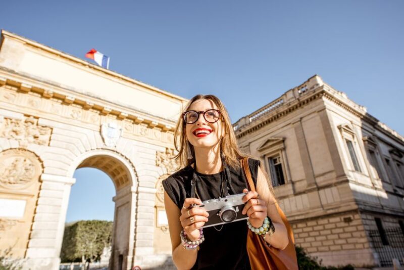 Montpellier: Express Walk with a Local in 60 minutes - What to Expect from the Montpellier Express Walk