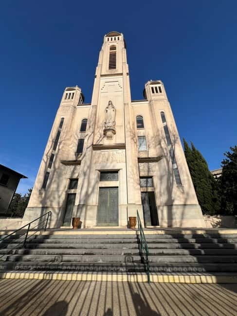 Montpellier: Guided Tour of Unusual Places by Electric Bike - Exploring the Unusual Side of Montpellier