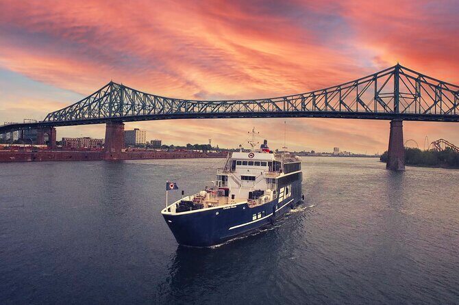 Montreal: Evening cruise with DJ - Key Points