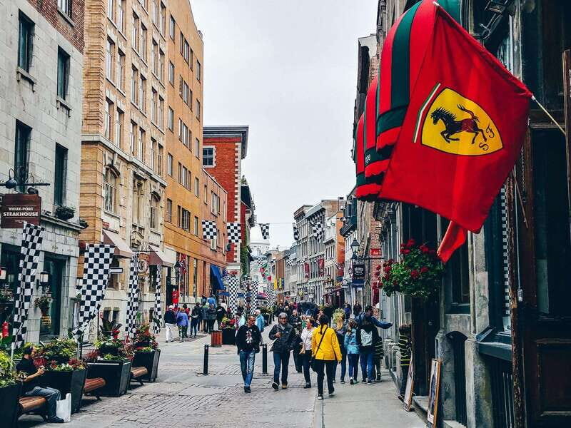 Montreal: Explore Old Montreal Small-Group Walking Tour - The Guide’s Role in Making the Experience