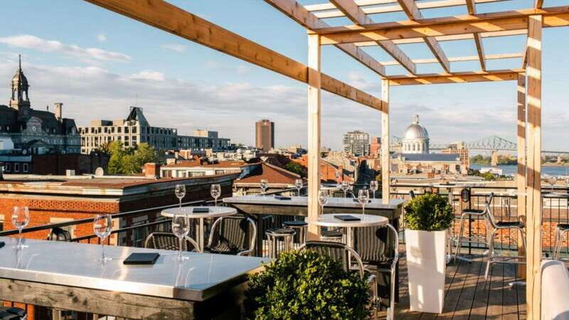 Montreal: Guided Pub Crawl of the City's Skyline Bars - The Experience: A Closer Look at What to Expect