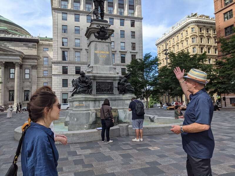 Montréal: Old Town Small Group Guided Walking Tour - What You Can Expect from the Tour