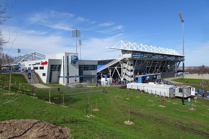 Montreal Olympic Park Self-Guided Walking Tour and Scavenger Hunt - FAQ