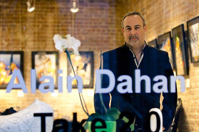 Montreal Private Photo Shoot with Pro Photographer - Introducing the Montreal Private Photo Shoot with Pro Photographer