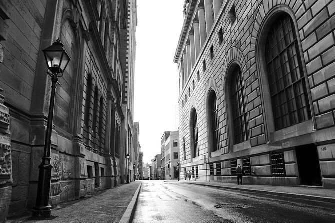 Montreal Private Photo Tours with Pro Photographer - The Value of the Price