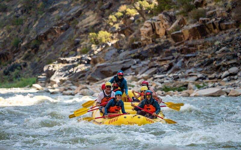 Montreal Rapids: All-Inclusive Rafting Adventures - An Overview of the Experience