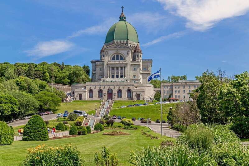 Montreal: Saint Joseph's Oratory of Mount Royal Private Tour - The Experience and Its Value