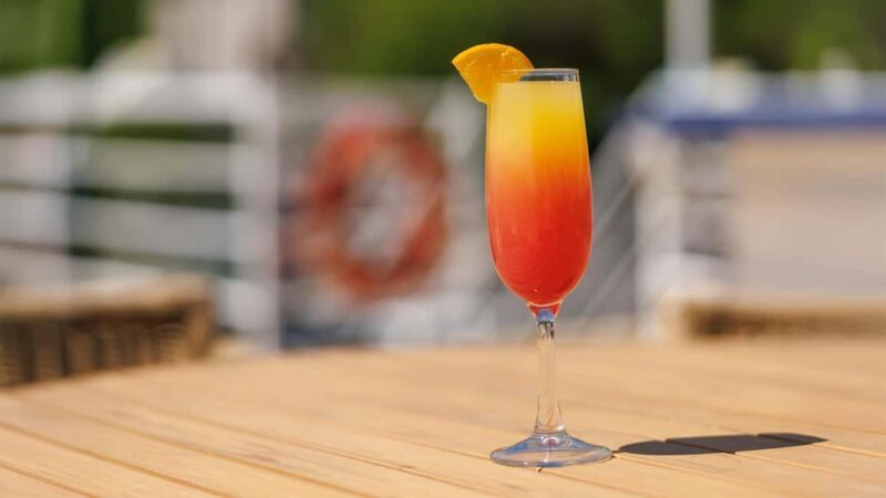 Montréal: Weekend River Brunch Cruise - What to Expect on the Montréal Weekend River Brunch Cruise