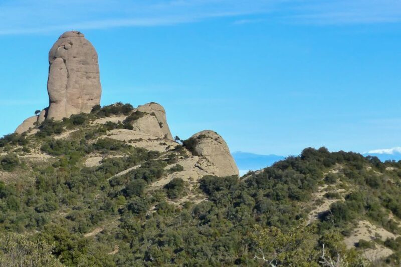 Montserrat: 6-Hour Tour with a Choice of 3 Levels of Hiking - Exploring Montserrat: A Detailed Look at a Customizable Hiking Tour