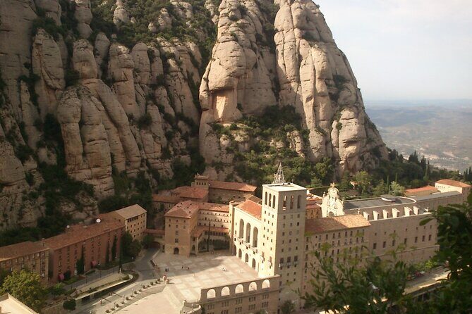 Montserrat Complete Guided Tour & The Boys Choir's Performance - Who Should Consider This Tour?