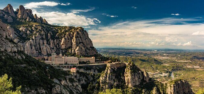 Montserrat Half Day with Cable Car and Easy Hike from Barcelona - Key Points