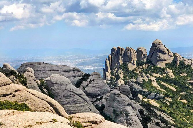 Montserrat Private Tour from Barcelona with Pick-up - Leisure Time and Sampling Local Flavors