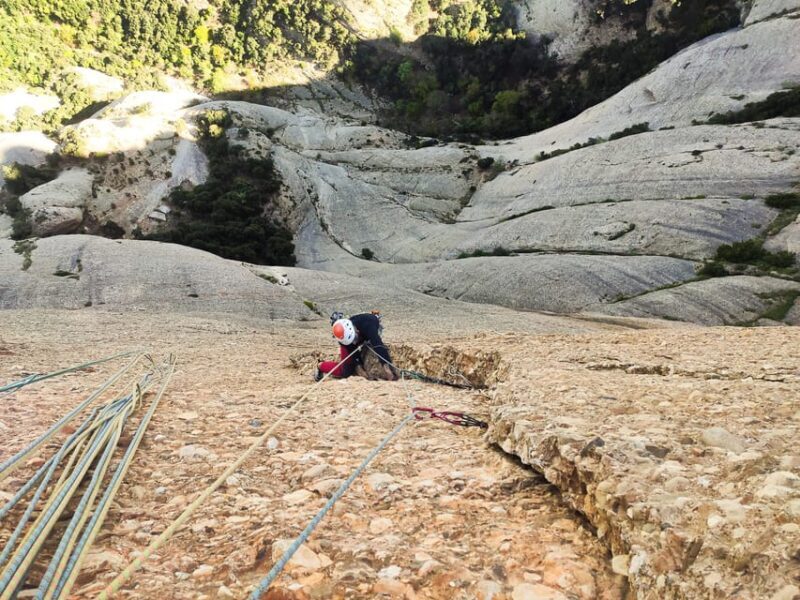 Montserrat: Rock climbing in a magical environment. - Key Points