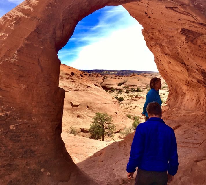 Monument Valley: 2.5-hour Mystery Valley Tour - Key Points