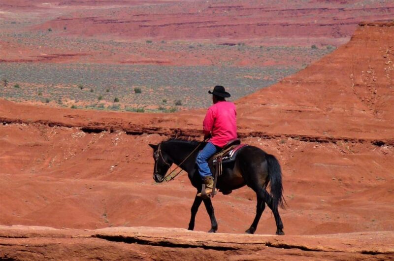 Monument Valley: Horseback Adventure Tour - The Sum Up