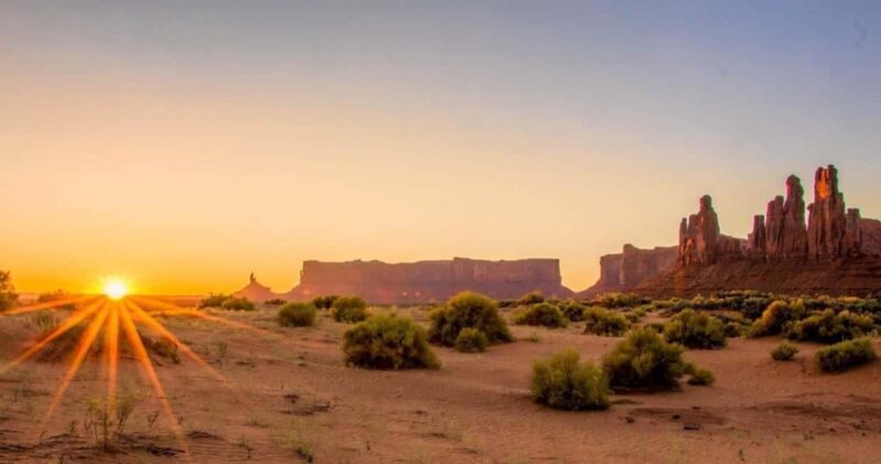 Monument Valley: Sunrise or Sunset Tour with Navajo Guide - Pricing and Value