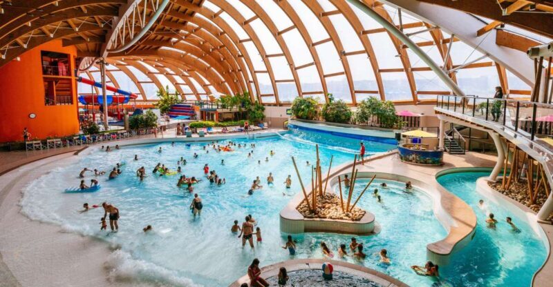 Monza: Acquaworld Experience with Entry Tickets - Key Points