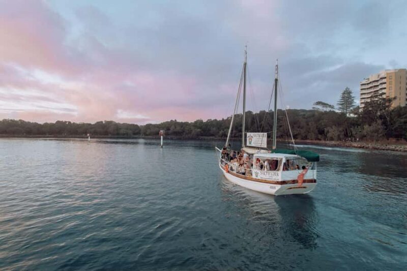Mooloolaba Sunset Cruise with Live Music - Who Should Consider This Tour?