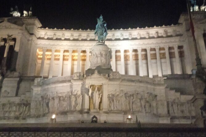 Moonlight Walking Tour in the Heart of the Imperial & Baroque Rome - Who Should Consider This Tour?
