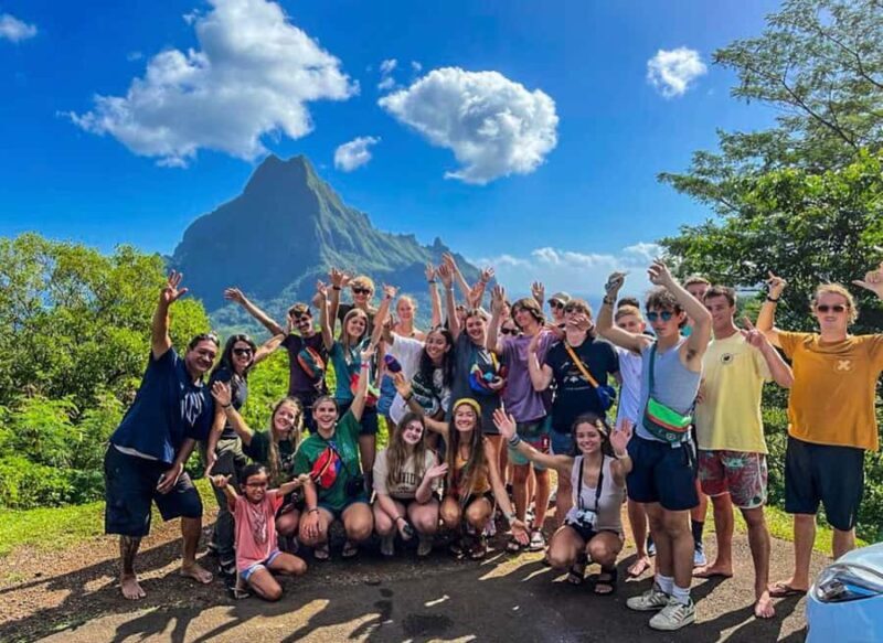 Moorea Cruise Ships: 4x4, Belvedere,Magic Mountain pineaple - What to Expect from the Tour