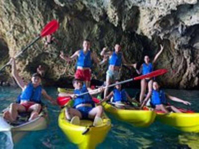 Moraig: Kayak Excursion to Moraig & Cave peces-testos - FAQ