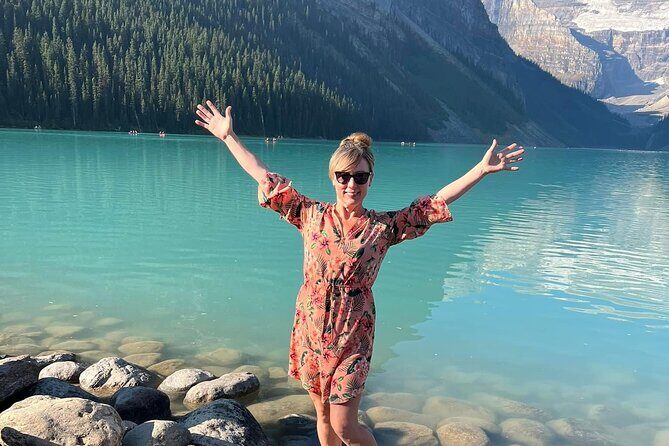 Moraine and Lake Louise with Yoho National Park Private Tour - What to Expect from the Tour