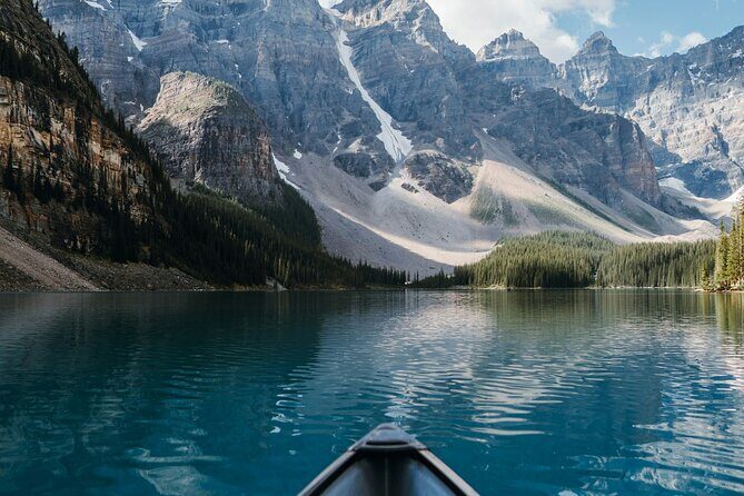 Moraine Lake and Lake Louise day Tour from Canmore and Banff - FAQ