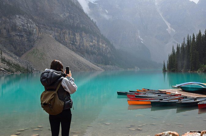 Moraine Lake and Lake Louise Shuttle | End of Summer Seat Sale! - FAQs