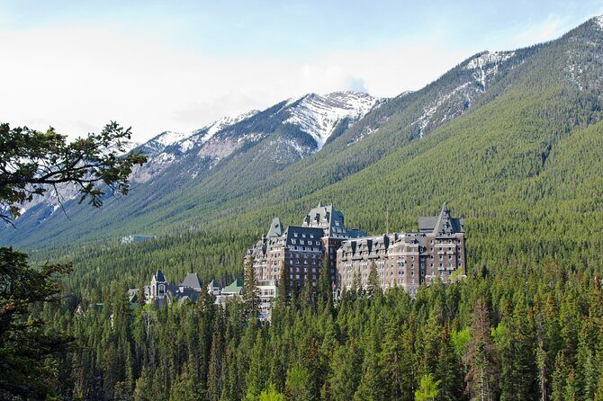 Moraine Lake, Lake Louise, Banff Highlights & Wildlife Expedition - Final Thoughts: Is This Tour Right for You?