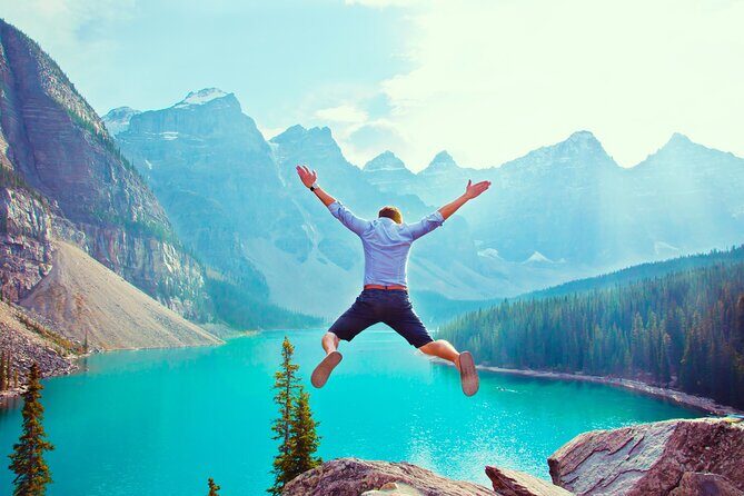 Moraine Lake, Lake Louise & Banff Secrets | Award-Winning Tour - What Sets This Tour Apart?