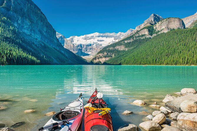 Moraine Lake Lake Louise Emerald Lake Banff Town & Natural Bridge - Key Points
