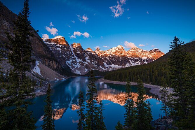 Moraine Lake Sunrise Magic Premium Tour from Canmore Banff - Discover Moraine Lake at Dawn: A Detailed Review of the Sunrise Magic Premium Tour from Canmore