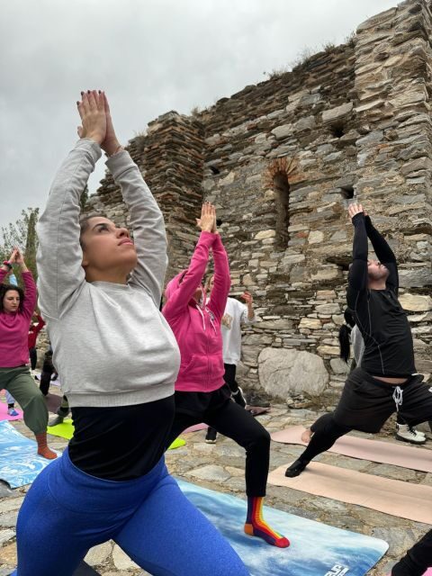 Morning Yoga & Hike in Santorini, Stillness & Local Vibes - An Honest Look at the Santorini Morning Yoga & Hike