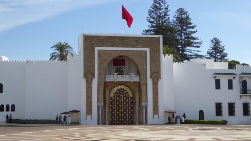 Morocco Day Trip with Tour Guide and Lunch from Algeciras - Key Points