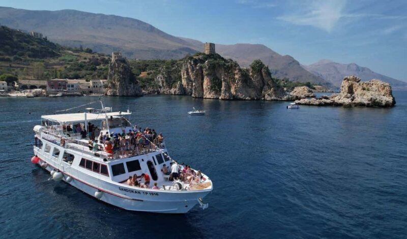 Motorboat tour departing from Terrasini - What to Expect on the Motorboat Tour from Terrasini