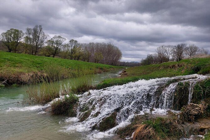 Motovun Area Hiking Tour with a Historian - Authenticity and Value