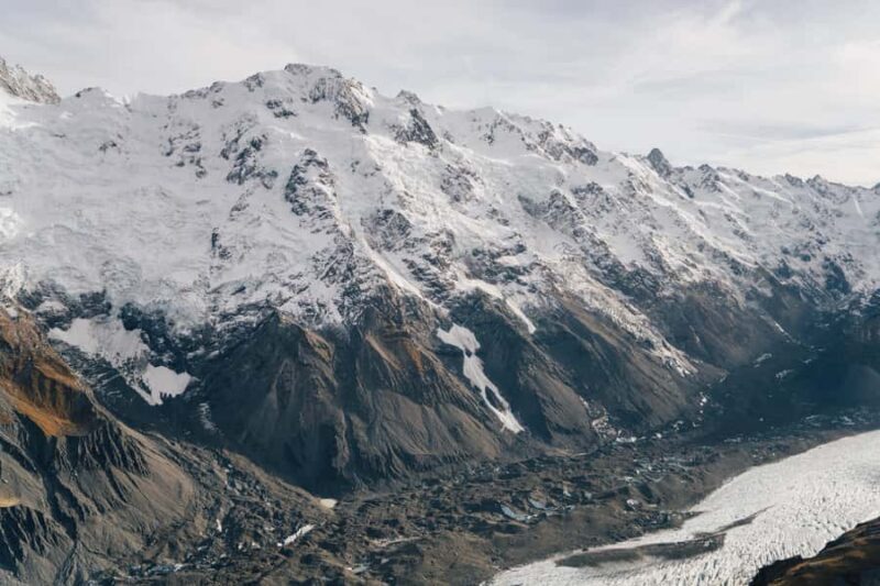 Mount Cook: Helicopter Flight with Alpine Landing - Key Points