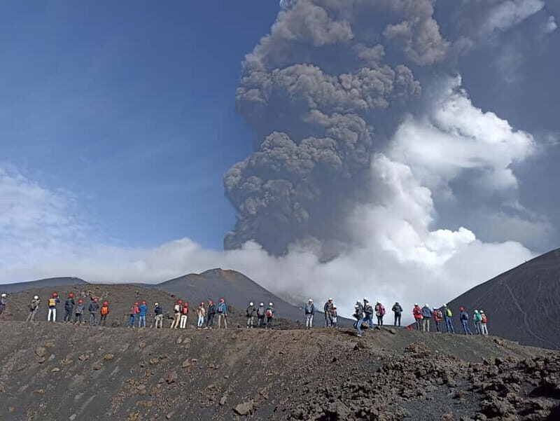 Mount Etna: Central Crater (3,340 meters) with Jeep and Trek - Real Experiences from Travelers