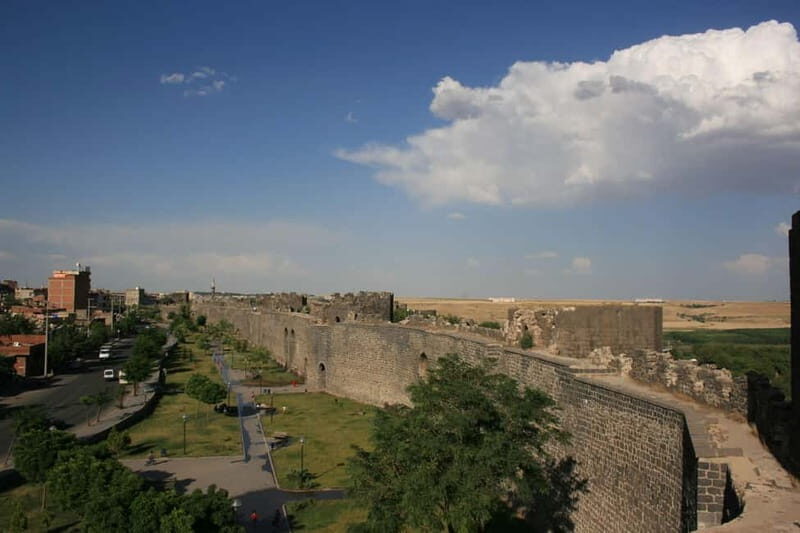 Mount Nemrut & Gobeklitepe Tour from Istanbul (3D-2N) - Day 3: Returning to Istanbul