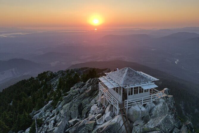 Mount Pilchuck Fire Lookout Hike near Seattle - Key Points