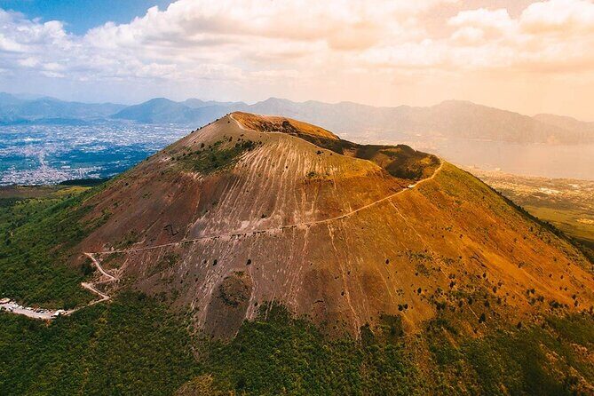 Mount Vesuvius and Pompeii private tour - FAQs