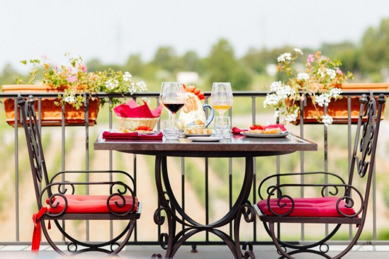 Mount Vesuvius: Vineyard Tour with Wine Tasting and Lunch - Who Should Consider This Tour?