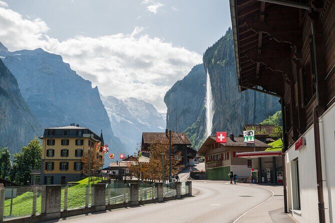 Mountain Majesty: Small Group Tour to Lauterbrunnen and Mürren - Valuing the Price