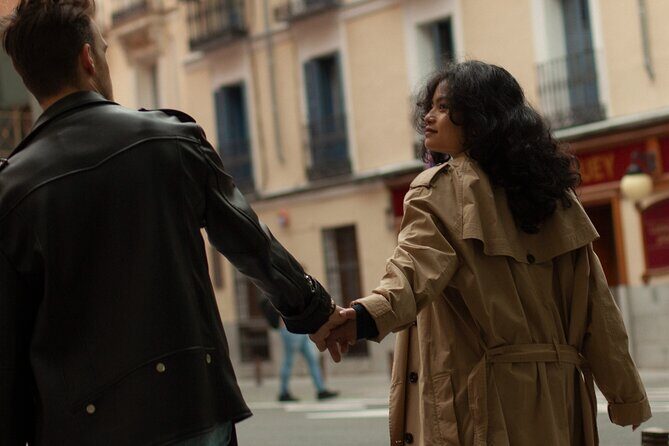 Movie Inspired 30 Minute Private Photoshoot in Madrid - The Real Deal from Travelers